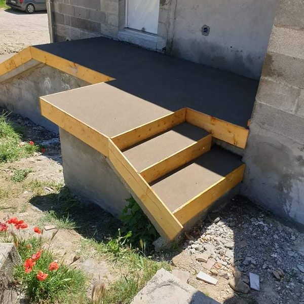 Escalier béton en cours